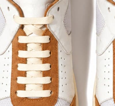 Cognac suede eyestay with waxed cream laces